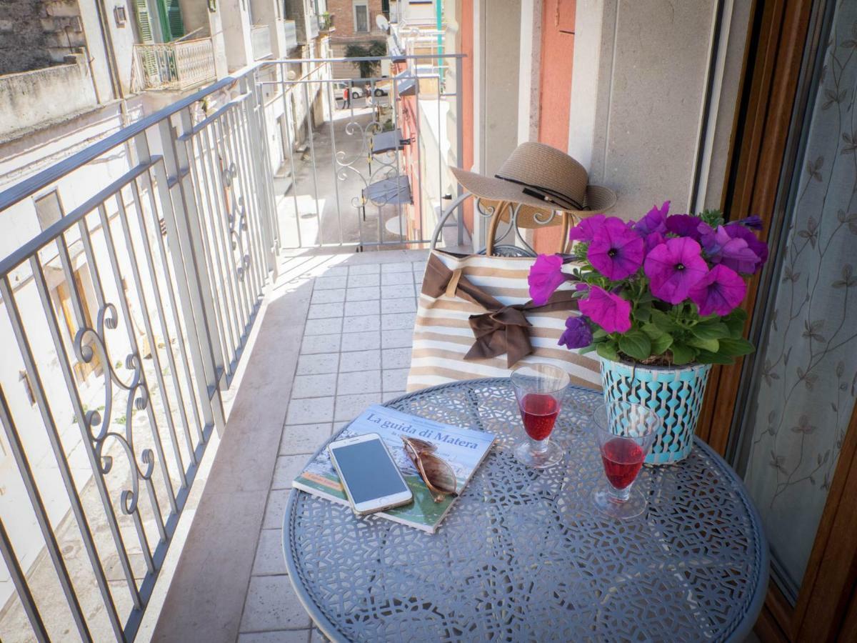 La Casa Dei Nonni Apartment Matera Bagian luar foto